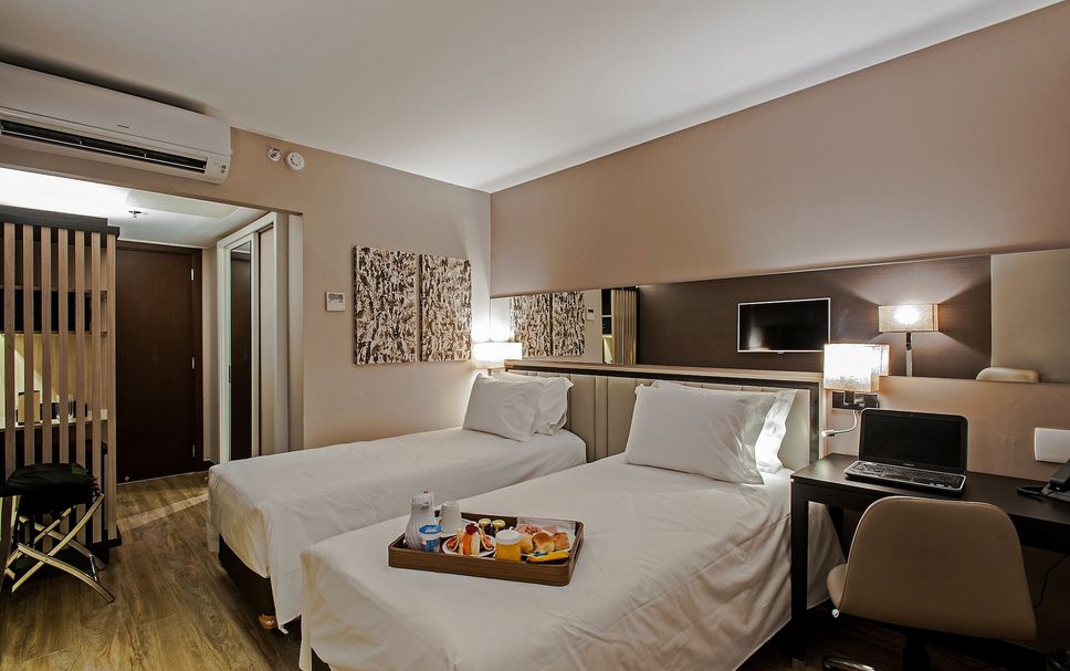 Quarto Foto