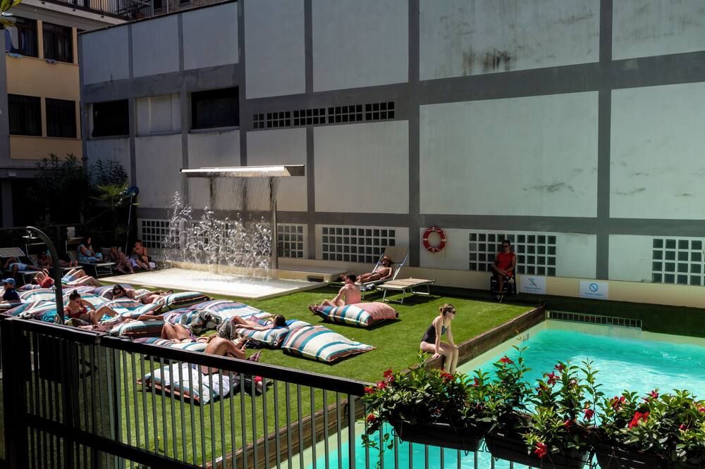 Outros