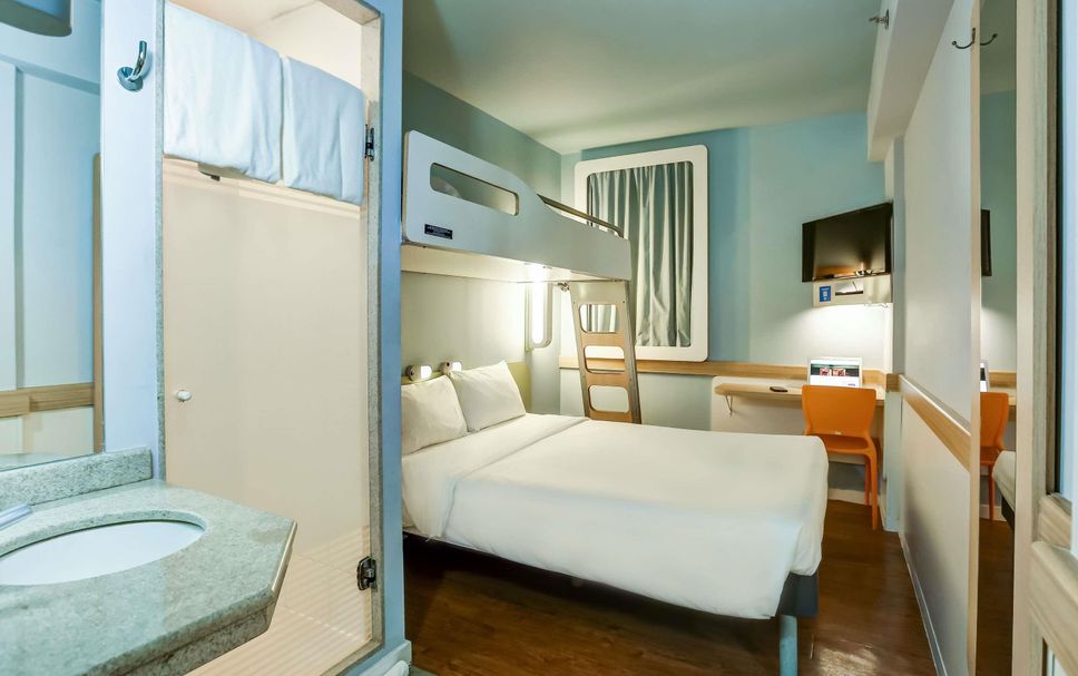 Quarto Foto